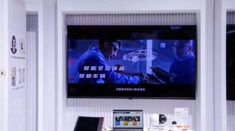 联通AI数字人代理能不能干？我跑了三个地儿，总算把这事儿整明白了